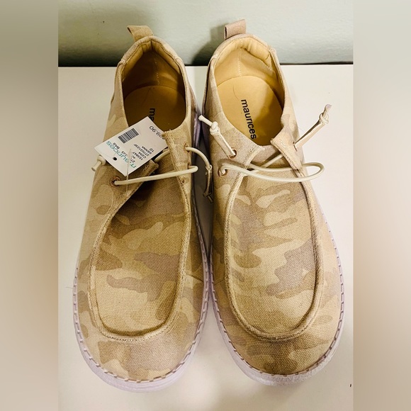 Maurice’s Slip Ons - Picture 2 of 3